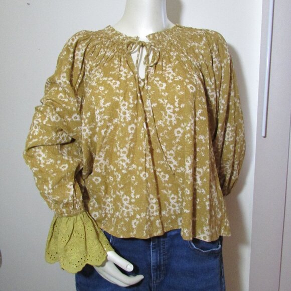 Olivaceous Tops - Olivaceous Gold Floral Top - Balloon Sleeves Lace Cuffs Smocked